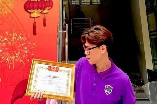 Bí quyết đạt điểm cao môn Ngữ văn trong kì thi tốt nghiệp THPT của 1 thủ khoa