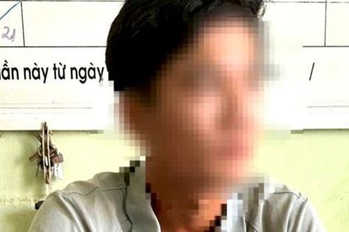 Gọi video khỏa thân với bạn trai quen qua mạng, cô gái trẻ bị tống tiền