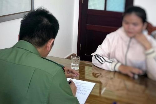 Phạt người phụ nữ đăng clip bịa đặt nguyên nhân vụ tấn công trụ sở xã ở Đắk Lắk