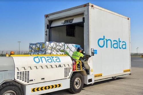 Giữ hoa quả tươi giữa thời tiết nắng nóng khắc nghiệt Dubai
