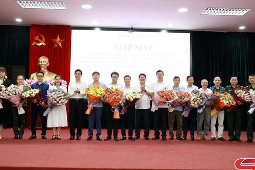 Thường trực Tỉnh ủy gặp mặt các cơ quan báo chí nhân Kỷ niệm Ngày Báo chí cách mạng Việt Nam