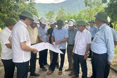 Đốc thúc tiến độ bồi thường, giải phóng mặt bằng Dự án trạm biến áp 220kV Vũng Áng