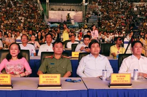 Đưa thương hiệu nho, vang Ninh Thuận vươn xa