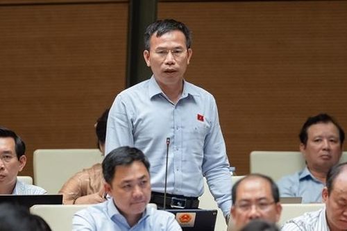 Bổ sung thu hồi đất với dự án cải tạo chung cư cũ có thể 'đổ thêm dầu vào lửa'