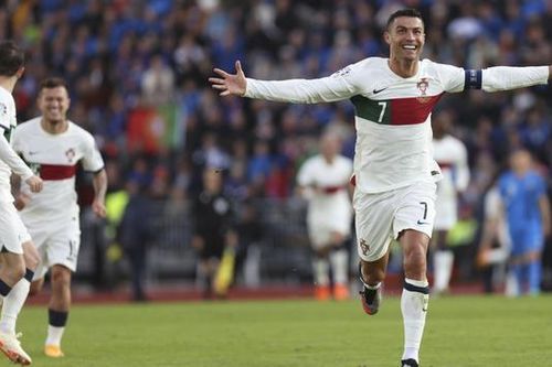 Cristiano Ronaldo thiết lập cột mốc đặc biệt