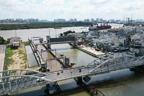 'Siêu dự án' chống ngập 10.000 tỷ đồng ở TP.HCM lỡ hẹn sau 7 năm thi công