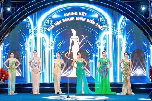 Vì sao Trương Thị Tú Anh đăng quang Hoa hậu Doanh nhân Biển 2023?