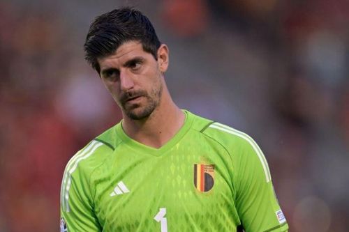 Courtois trả giá vì hành vi nổi loạn