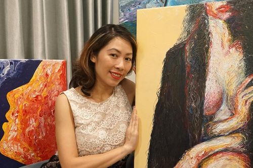 Họa sĩ Ly Trần: 'Về Việt Nam, trân quý nhất vẫn là con người'