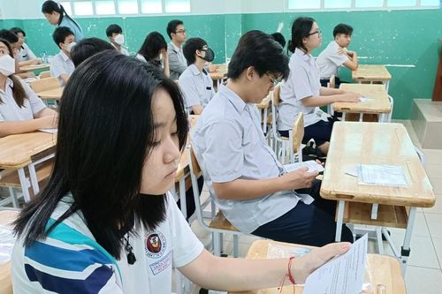 Cảnh báo tin nhắn giả mạo thông báo học sinh trúng tuyển lớp 10 công lập