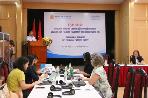 Nâng cao kiến thức về giáo dục sức khỏe tâm thần cho học sinh