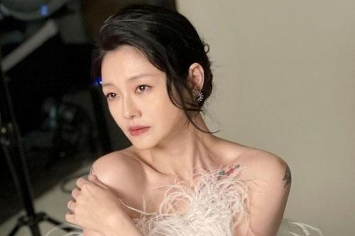 Bị tố sử dụng ma túy, Từ Hy Viên khởi kiện nam MC quốc dân