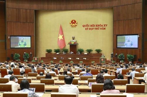 Dự án Luật Căn cước: Đại biểu Quốc hội đề xuất không bỏ mục quê quán trên thẻ căn cước
