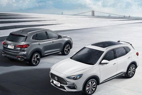 SUV cỡ C MG HS Trophy 'xả hàng' chỉ còn 750 triệu đồng
