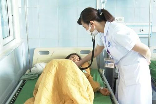 14 người nhập viện nghi ngộ độc nấm ở Lai Châu