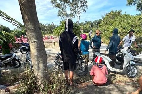 Phát hiện người đàn ông tử vong tại cổng vào nghĩa trang
