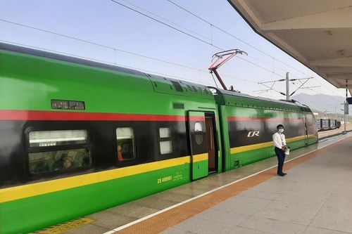 Giai đoạn 2030: Bộ GTVT sẽ làm thêm nhiều tuyến cao tốc, đường sắt