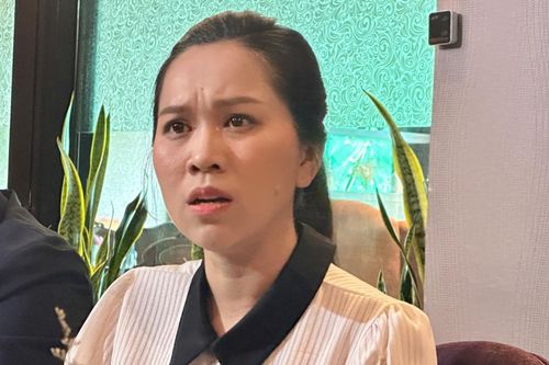 Phân trần việc bị oan trong ồn ào tang lễ NSƯT Vũ Linh, Hồng Phượng nhận 'bão' phẫn nộ