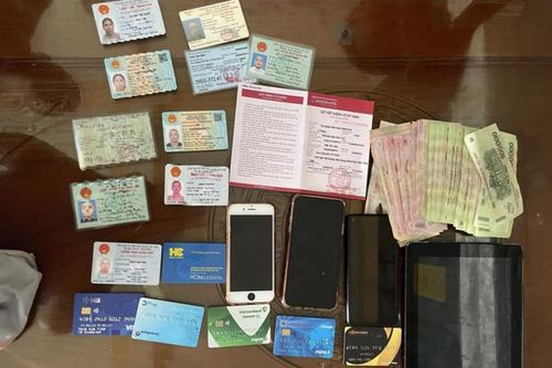 Lừa đảo chiếm đoạt tài sản trong việc bán vé máy bay giá rẻ qua mạng