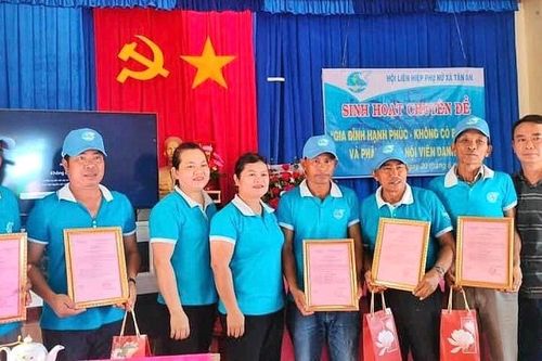 Đak Pơ: Sinh hoạt chuyên đề 'Gia đình hạnh phúc, không có bạo lực'