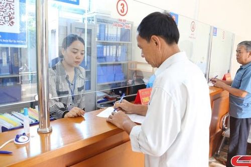 Cải cách hành chính hướng đến sự hài lòng của nhân dân