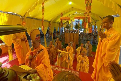 Khánh Hòa: Lễ nhập kim quan Thượng tọa Thích Lương Ân, Trưởng ban Trị sự Phật giáo H.Vạn Ninh