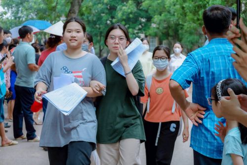 Vĩnh Phúc: TP Vĩnh Yên đứng đầu về thủ khoa, á khoa thi vào lớp 10 trường THPT chuyên của tỉnh