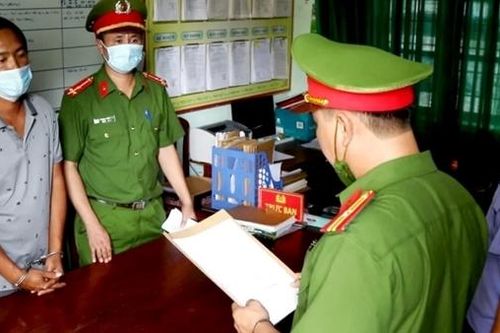 Làm rõ lời khai của bị cáo 'chi 2,7 tỷ đồng để chạy án'