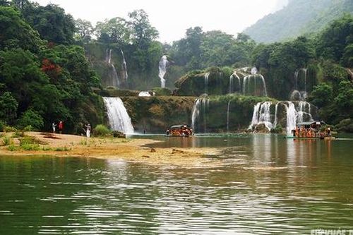 Thăm Thác Bản Giốc mùa nước cạn