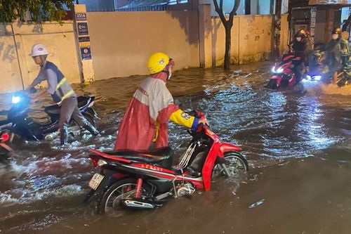 Miền Bắc chấm dứt nắng nóng, bước vào đợt mưa lớn trên diện rộng