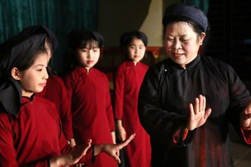 Tôn vinh nghệ nhân lĩnh vực di sản văn hóa phi vật thể