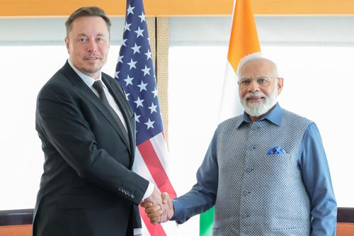 Thủ tướng Modi gặp mặt Elon Musk khi dòng tiền thế giới đổ về Ấn Độ