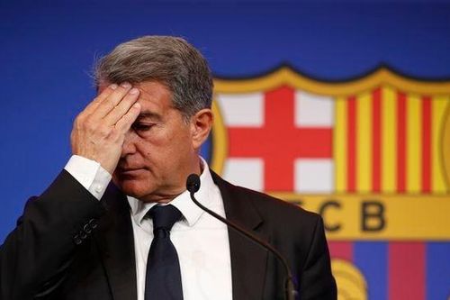 Làn sóng sa thải ở Barca