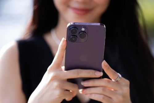 Người Việt chi hơn 143 tỷ đồng mua iPhone trên sàn thương mại điện tử