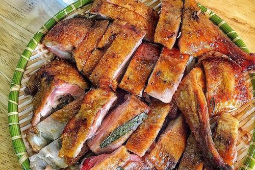 9 ngày sau bữa ăn thịt vịt, người phụ nữ phải cấp cứu