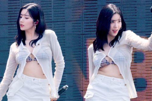 Kwon Eun Bi mặc xuyên thấu lộ nội y ở lễ hội nước