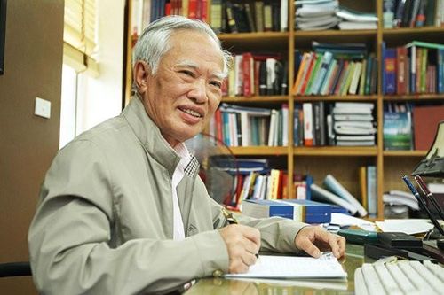 Vũ Khoan – Người chưa bao giờ về hưu, luôn coi mỗi buổi sáng là ngày cuối của cuộc đời!