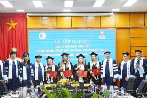 Trường Đại học Luật Hà Nội tổ chức Lễ tốt nghiệp khóa đầu tiên Chương trình liên kết đào tạo với Đại học Arizona