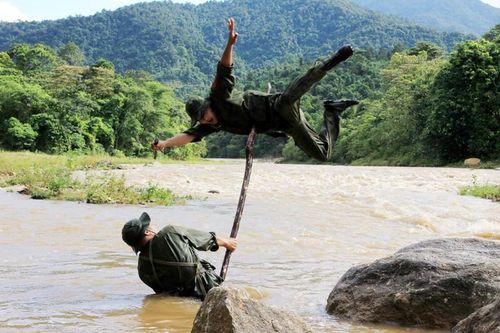 'Một quay phim từng rơi khỏi tàu khi đang tác nghiệp và không qua khỏi'