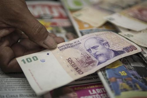 Không thể đáp ứng thỏa thuận nợ, Argentina 'nhờ' Mỹ đàm phán với IMF