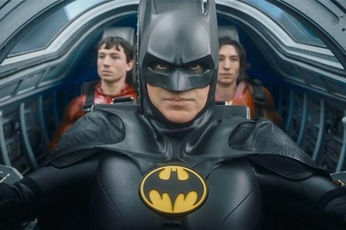 Những bí mật thú vị của 'Flash': Batman lái siêu xe lộng lẫy, 50 bối cảnh được sử dụng