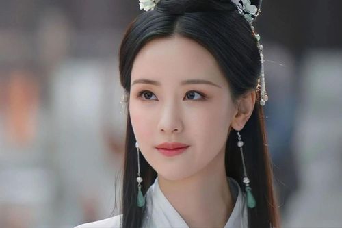 Bị chê vì chỉ nhận vai phụ, Trần Đô Linh nói một điều khiến anti-fan câm nín