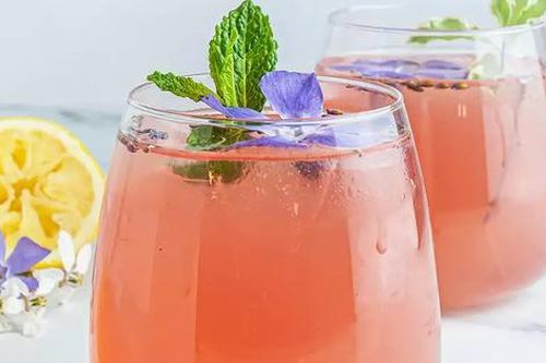 Công thức pha nước chanh độc đáo, vừa giúp trắng da lại ngủ ngon