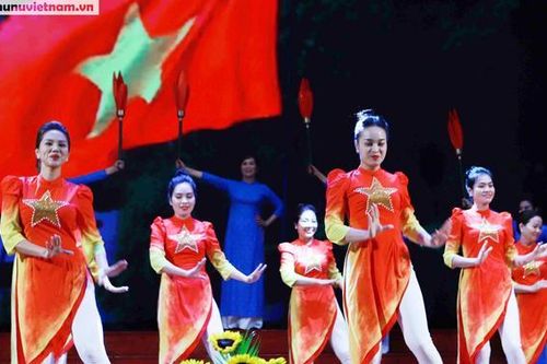 22 đội tưng bừng trình diễn tại chung kết Hội thi Dân vũ và Thể dục thể thao phụ nữ toàn quốc 2023
