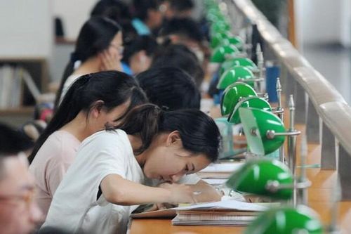 Bài văn bị 0 điểm trong kỳ thi đại học gây tranh cãi, danh tính thí sinh gây bất ngờ