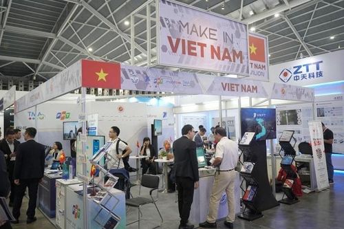 CPCEMEC: Giới thiệu sản phẩm 'Make in Vietnam' đến Asia Tech X Singapore 2023