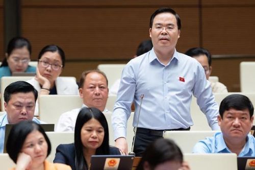 Sửa đổi Luật kinh doanh bất động sản: Làm sao xóa bỏ được tư duy 'không buôn gì lãi bằng buôn đất'
