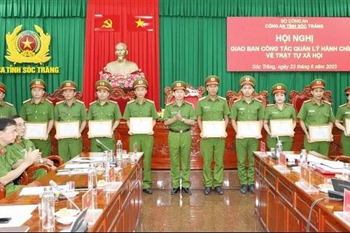 Hoàn thành cấp CCCD cho 100% công dân đủ điều kiện tại Sóc Trăng