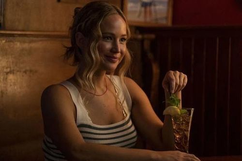 Jennifer Lawrence tái xuất với phim hài
