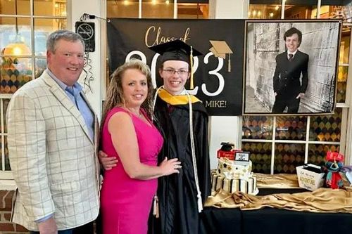Cha mẹ thần đồng Mike Wimmer chia sẻ cách nuôi dạy con